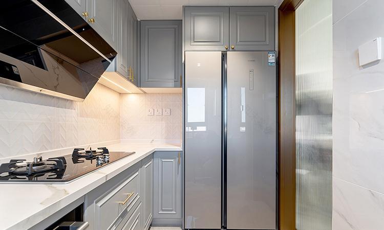 撞色搭配+全屋对称法则,复古与时尚全都要-31