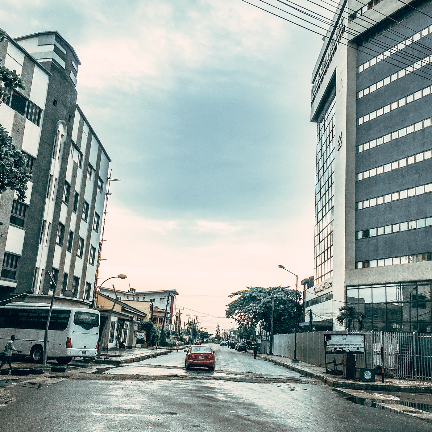 宁静的 Sabo · 2020 年隔离期间的街景摄影丨尼日利亚拉各斯丨Nosakhare Iyamu-17