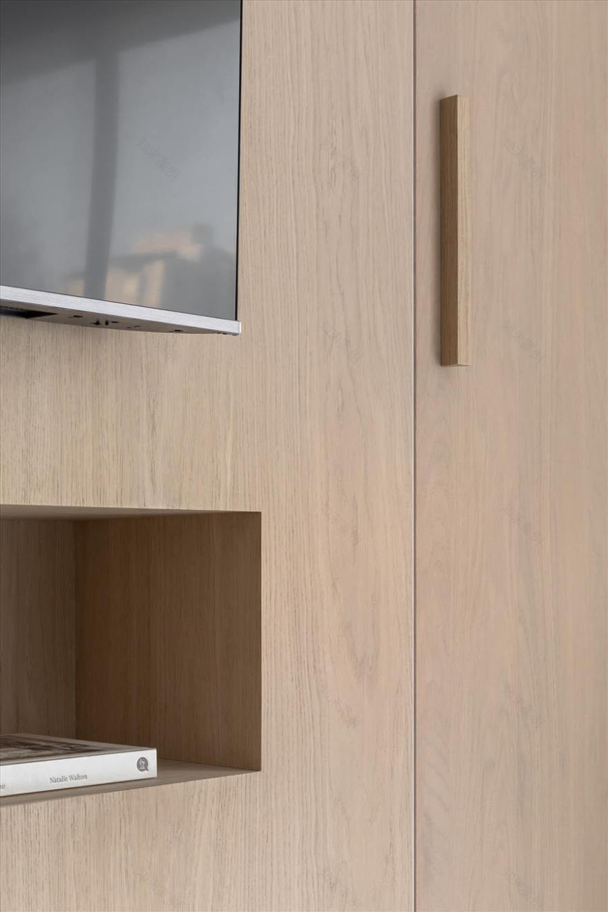 大城市度假公寓翻新丨以色列特拉维夫丨室内设计师塔米·潘潘尔·申卡尔-21