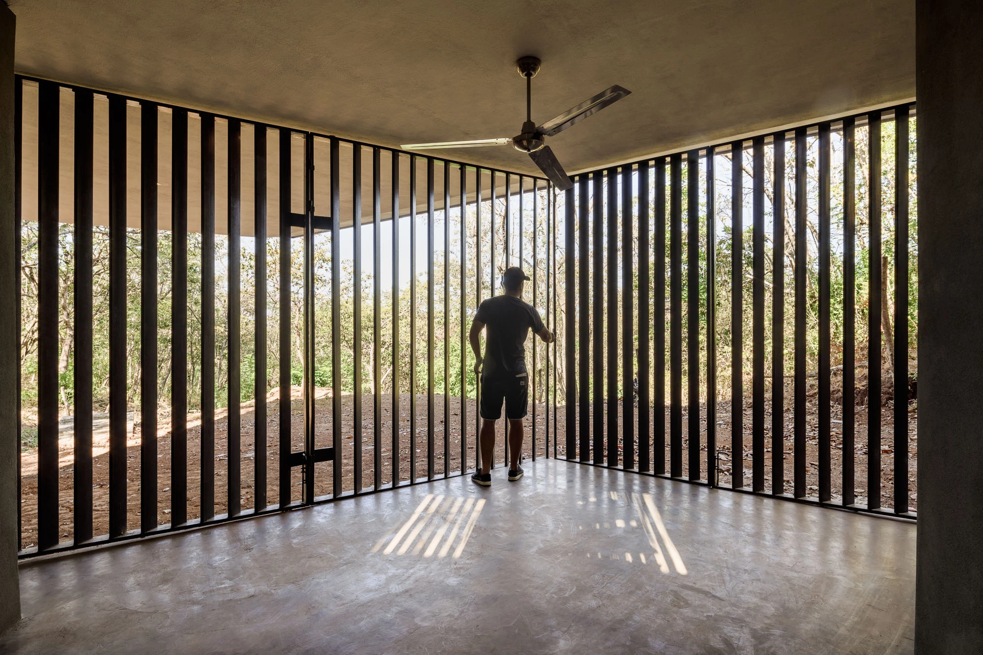 悬浮叶屋 · 绿色走廊中的生态住宅-19