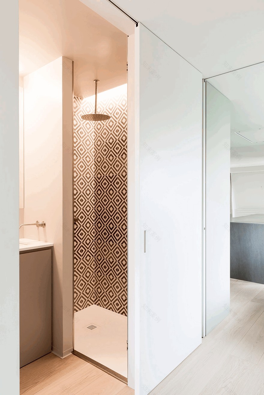 Interior Refurbishment of an Apartment in Neuilly-sur-Seine, Paris-21