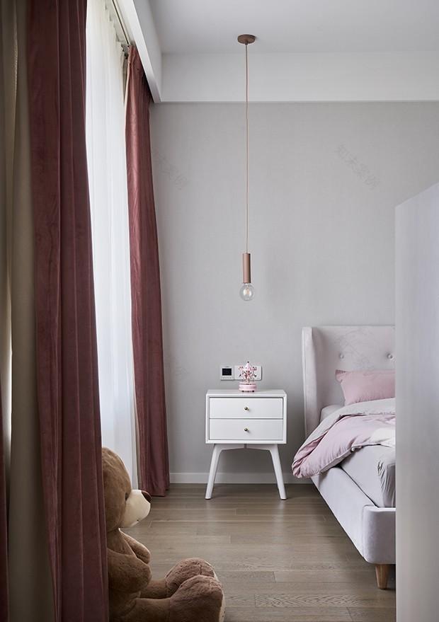 融合中西方元素的现代家居设计-39