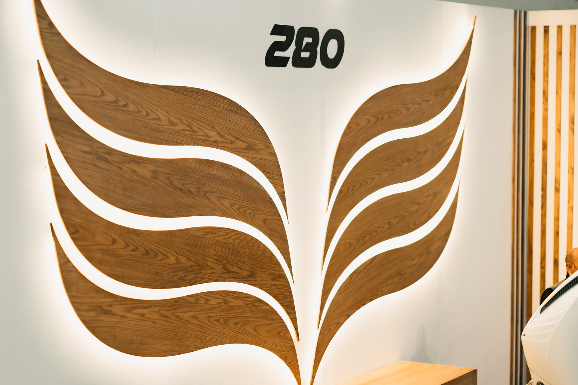 BOWFIN | Exhibition Stand Design & Brand Experience-63