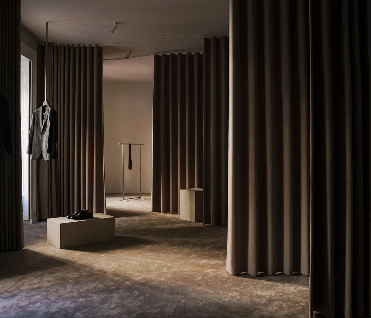 Bund 马德里旗舰店丨西班牙马德里-15