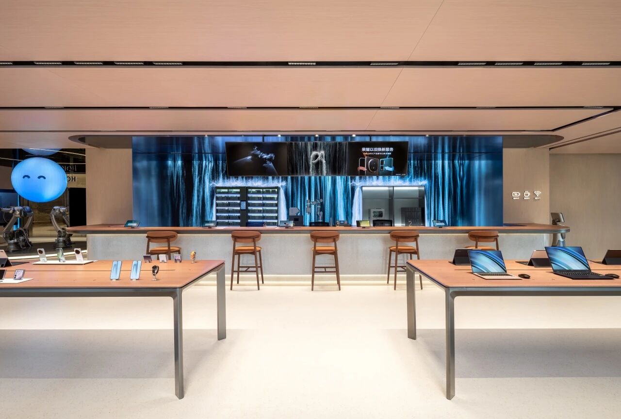 荣耀阿尔法AI旗舰店丨中国深圳丨HONOR Retail Design Studio-49