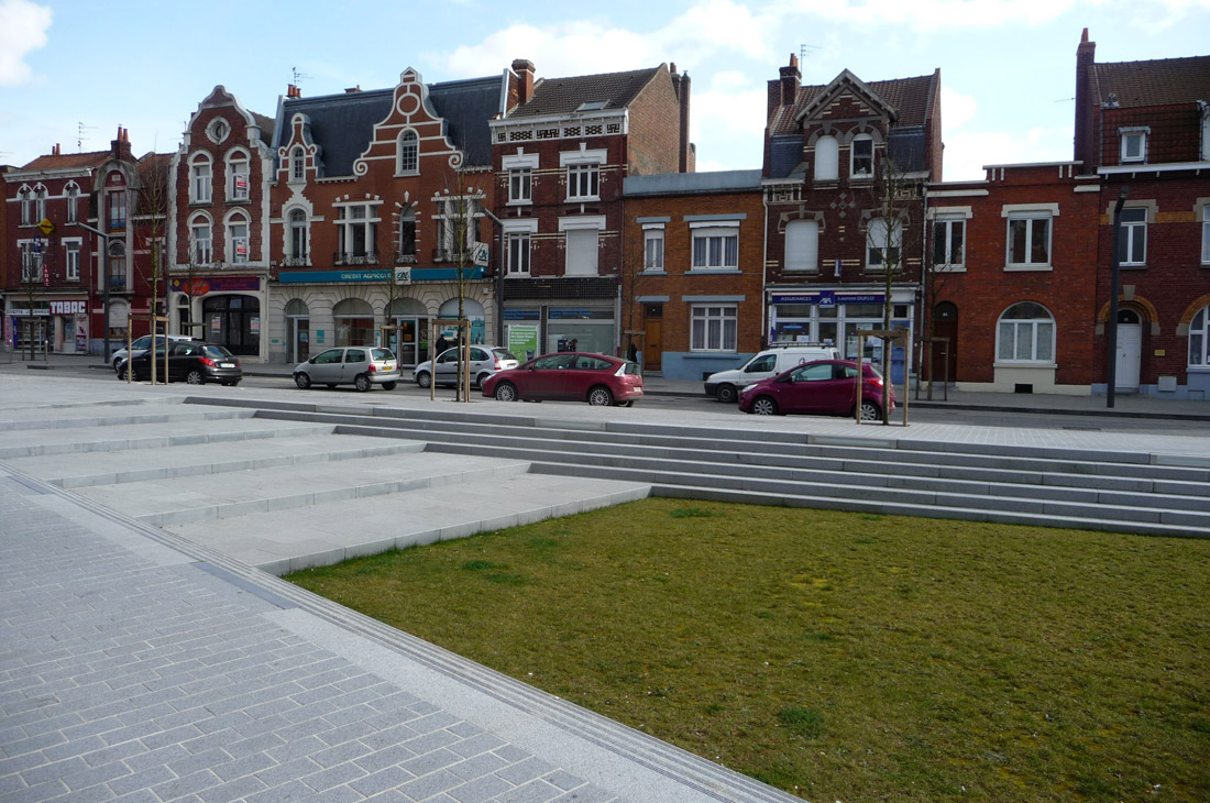 历史交织的阿尔芒提埃尔广场-24