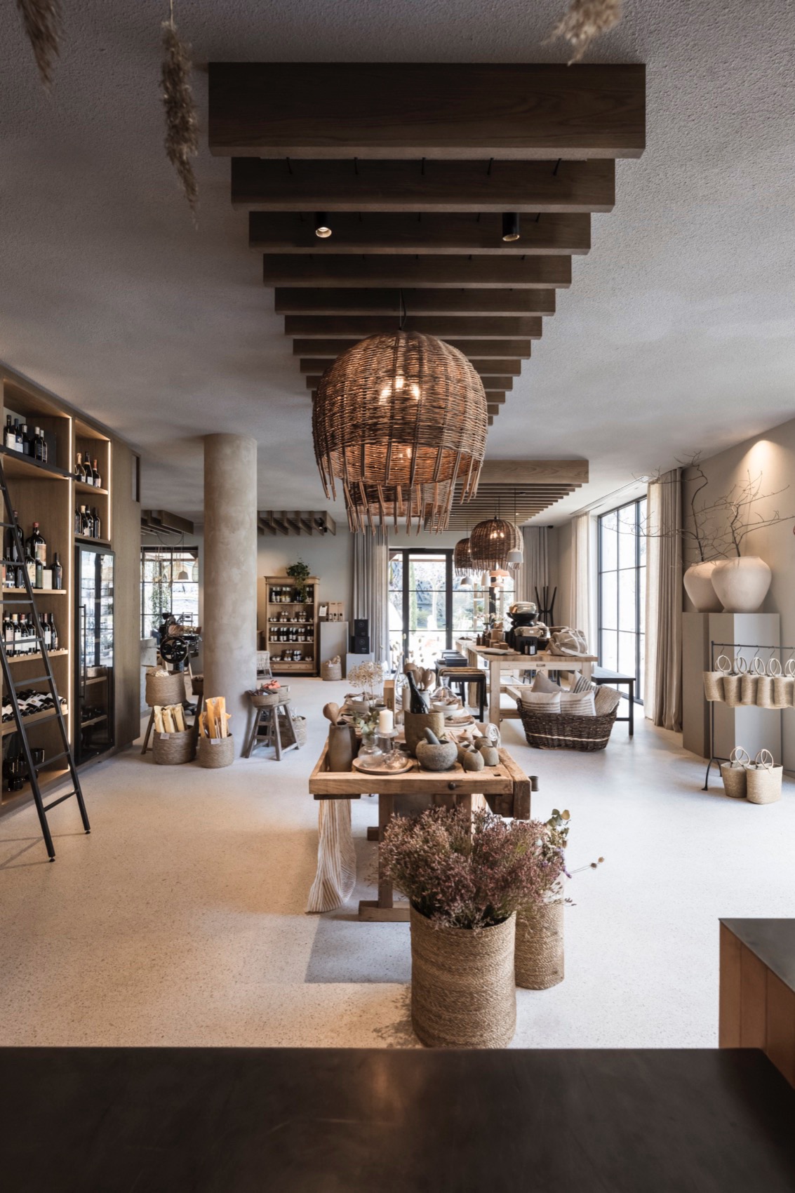 THE BARN酒店底层零售商店丨NOA-49