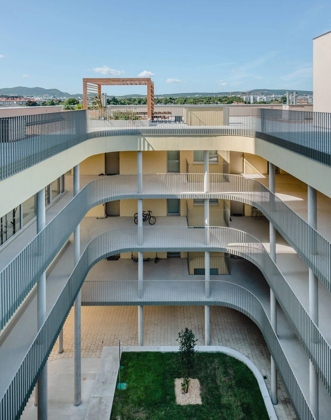 维也纳“In der Wiesen Ost”公寓丨奥地利维也纳丨M&S Architekten-11