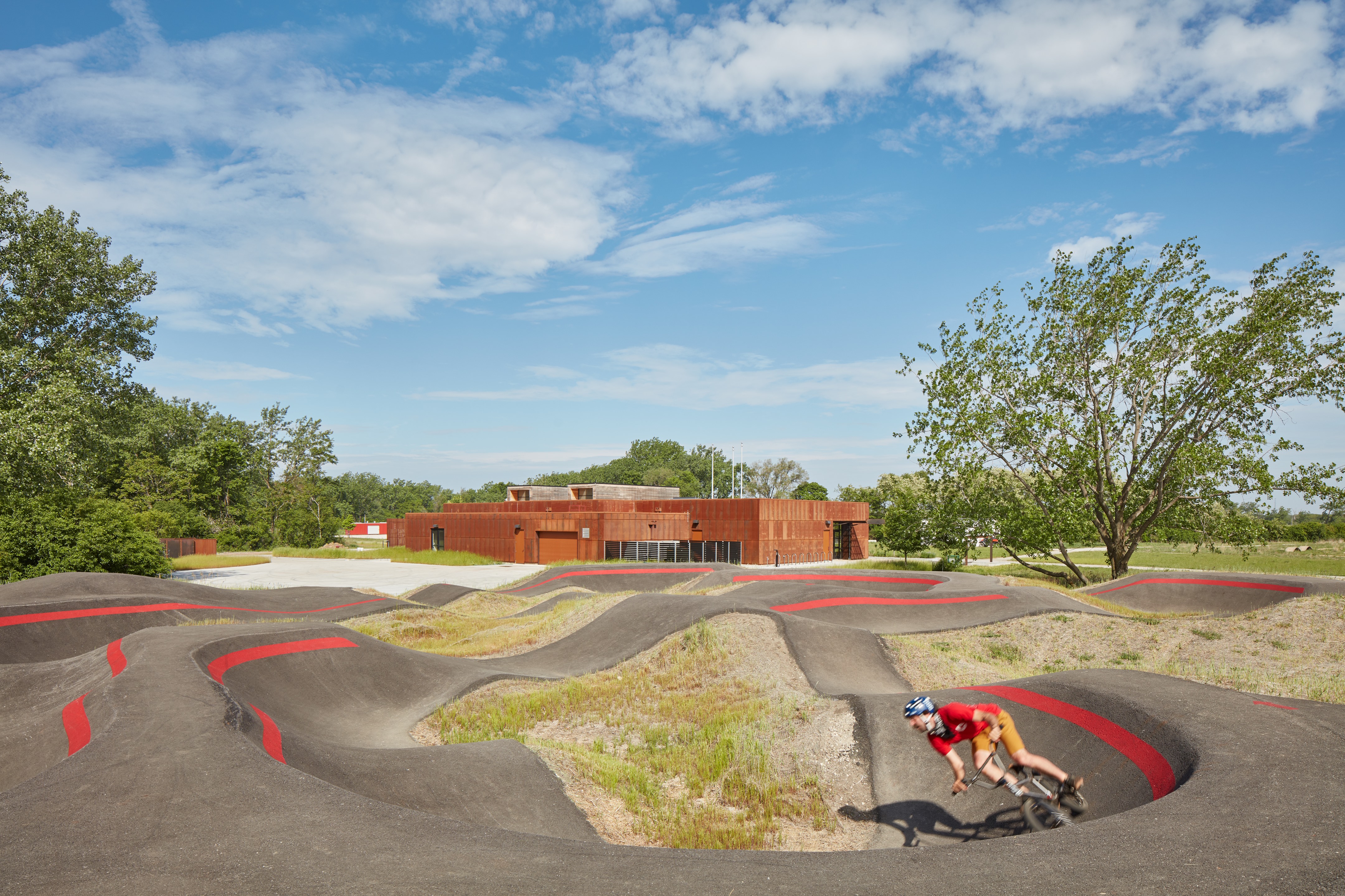 福特 Calumet 环境中心丨美国丨Valerio Dewalt Train-10