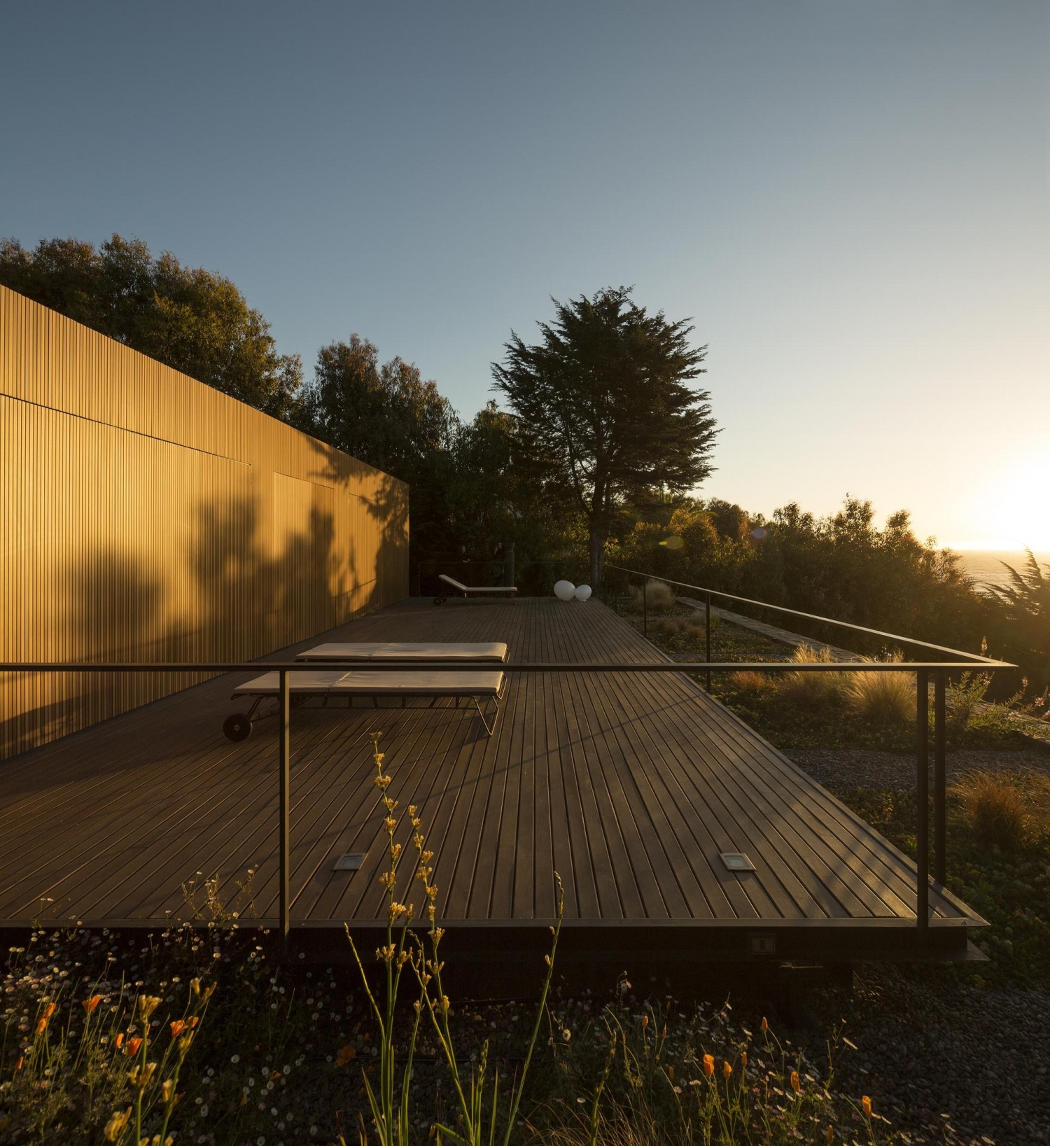 智利罗卡斯别墅 | 石头盒子中的宁静海景-39