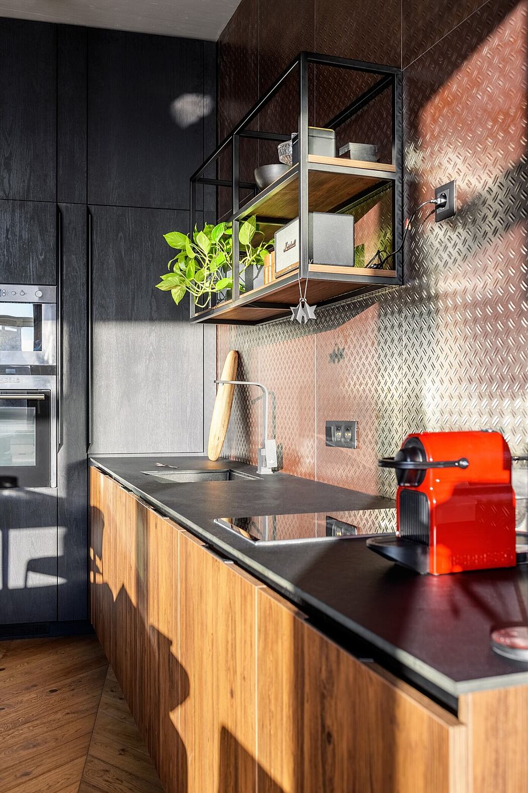 Iron Alloy with Carbon 公寓丨乌克兰基辅丨Yulya Podolets-6