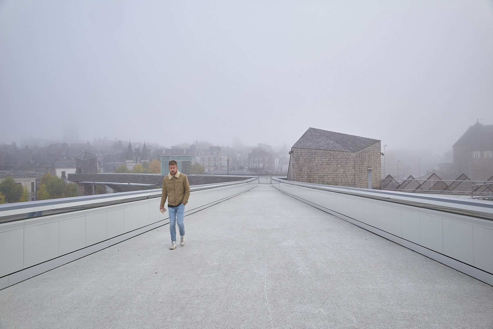 法国维特雷立体交通建筑 / TETRARC-15