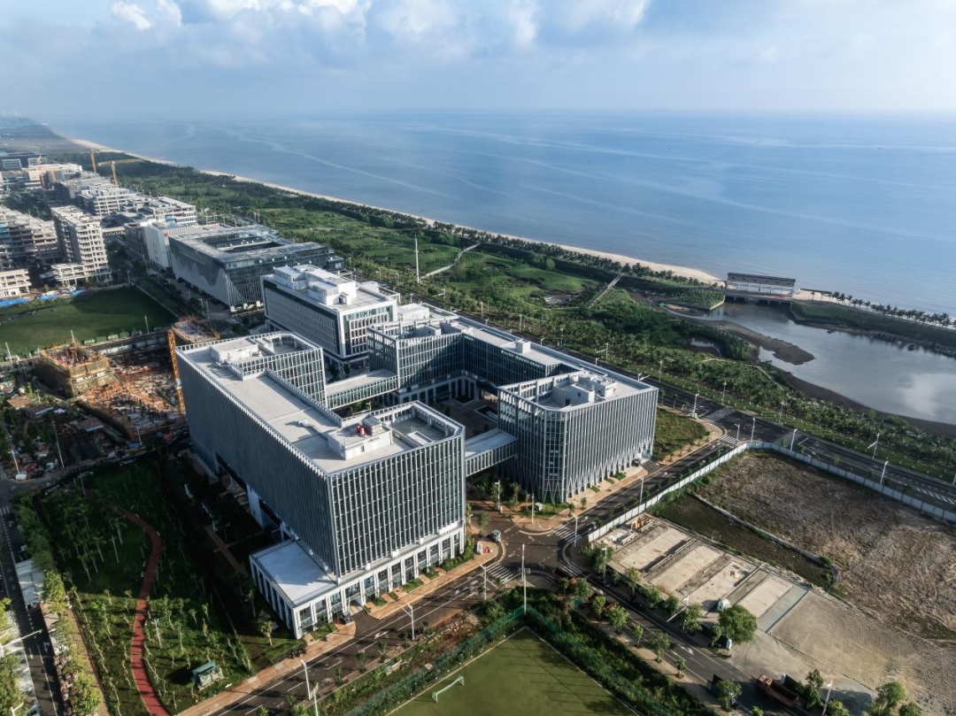 南方电网公司新型电力系统研发中心项目丨中国海口丨上海建筑设计研究院有限公司-4