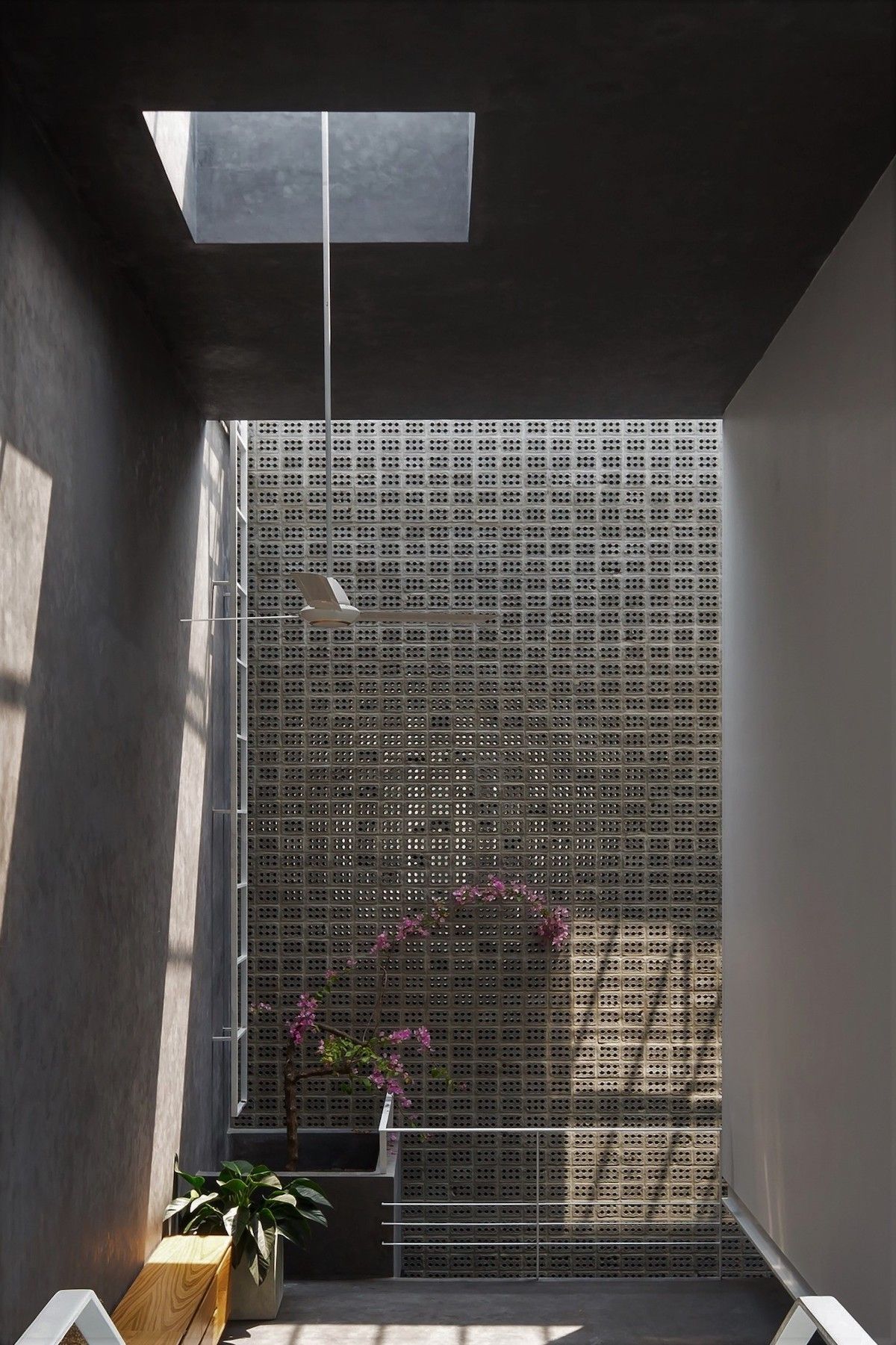 越南胡志明市四口之家住宅设计-4