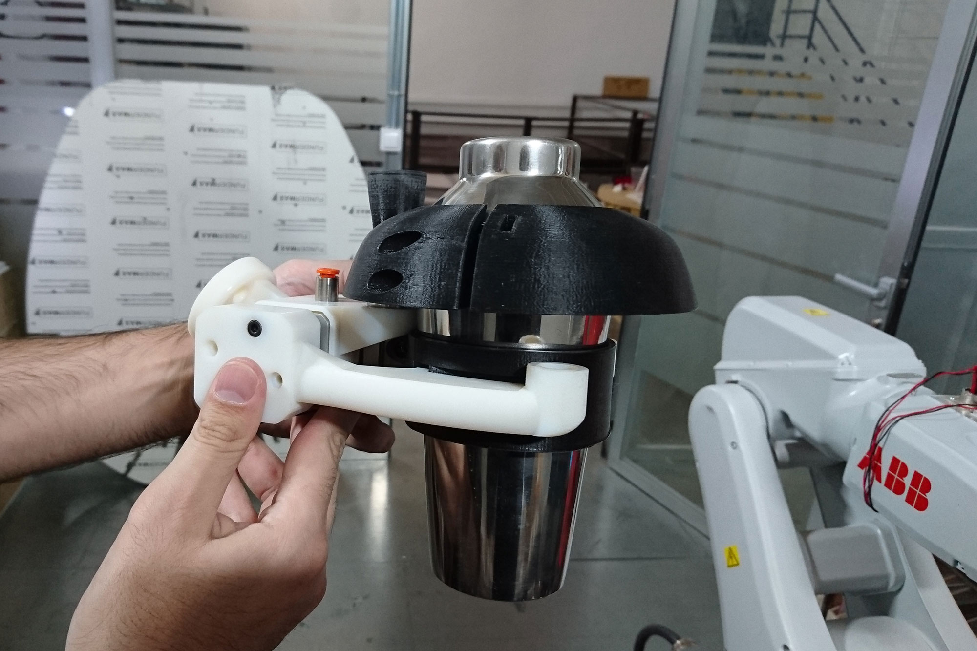 调酒机器人丨西班牙马德里丨EXarchitects-36