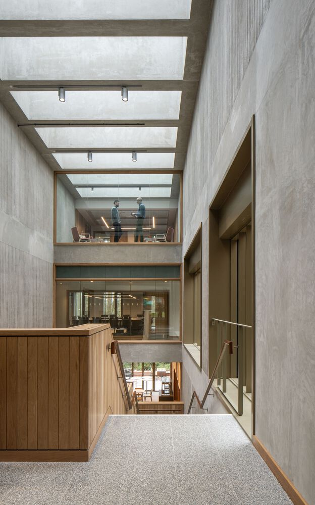 贝尔法斯特女王大学商学院丨英国贝尔法斯特丨TODD Architects-27