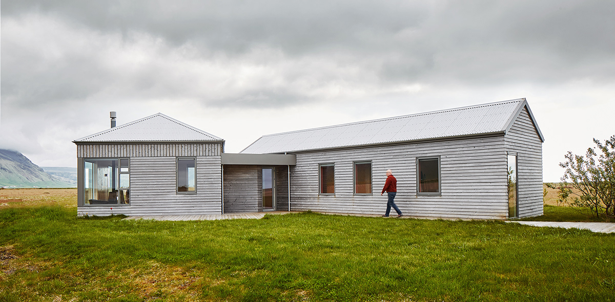 冰岛南部夏日小屋-14