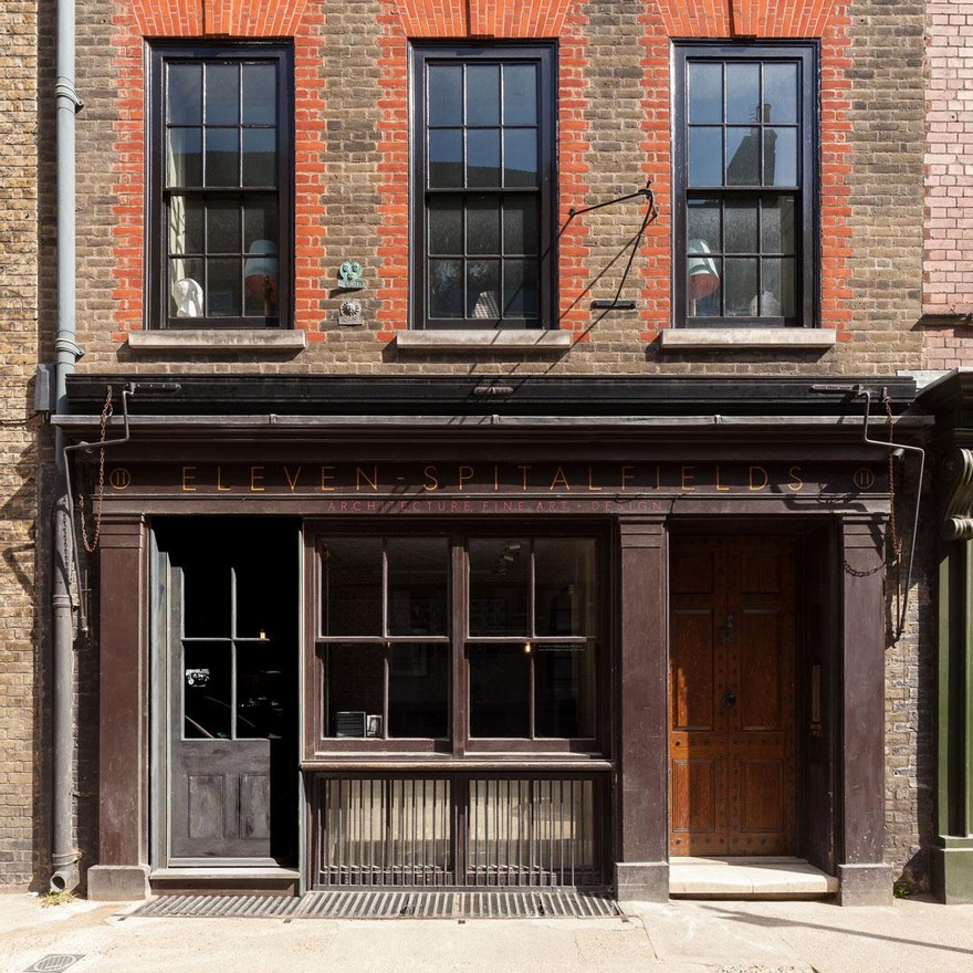 Eleven Spitalfields Gallery Re-Opened / Chris Dyson Architects-19