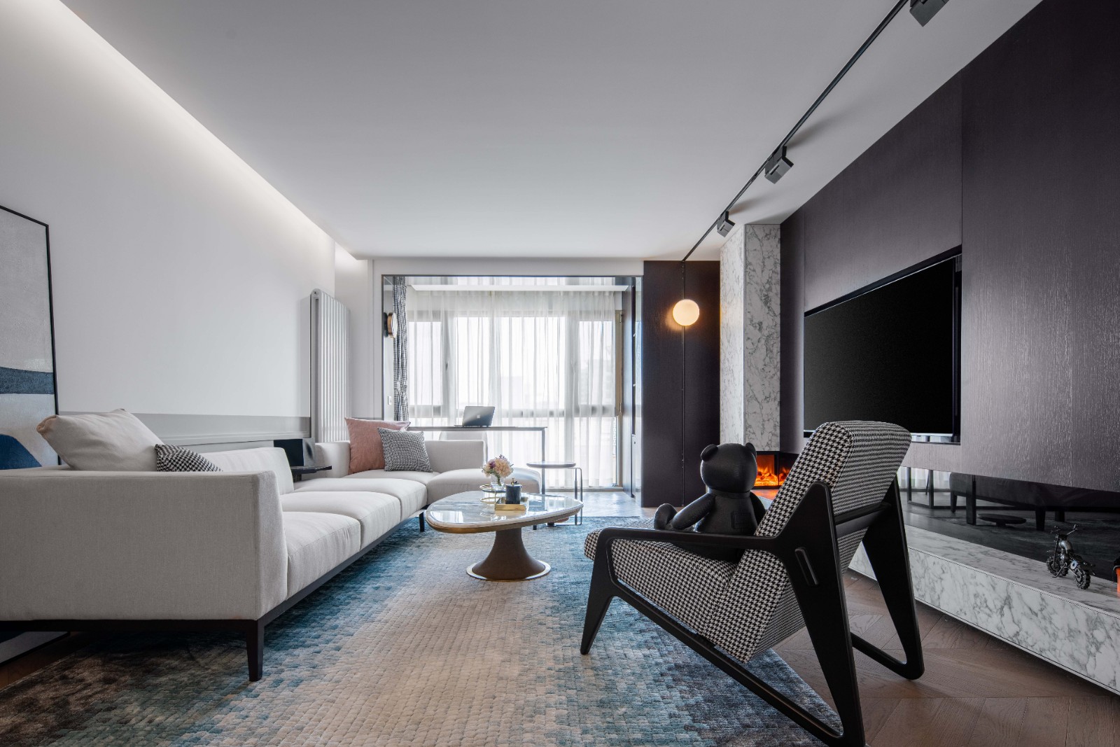 融合东西方美学的轻奢爱巢——现代都市新婚夫妇的理想之居-11