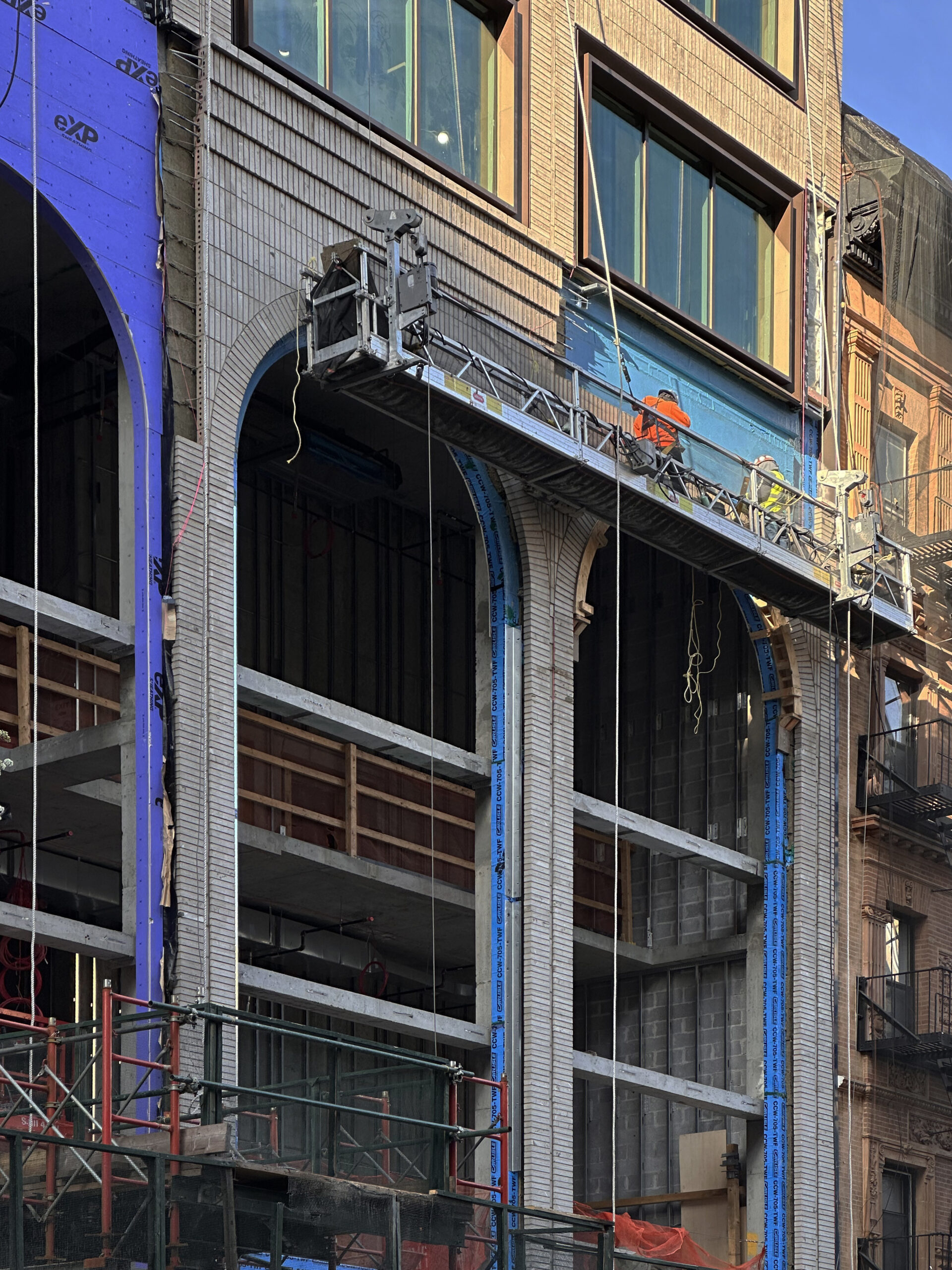 Façade Work Continues On Redeemer East Side At 150 East 91st Street on Manhattan's Upper East Side - New York YIMBY-18