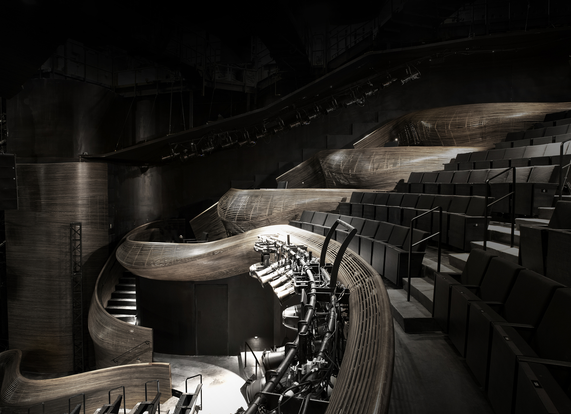 Coca-Cola Stage at the Alliance Theatre / Trahan Architects-33