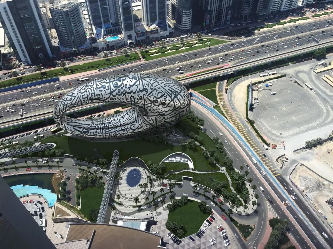 迪拜新地标 | 未来博物馆已开放，77米高建筑室内无一根柱子-32