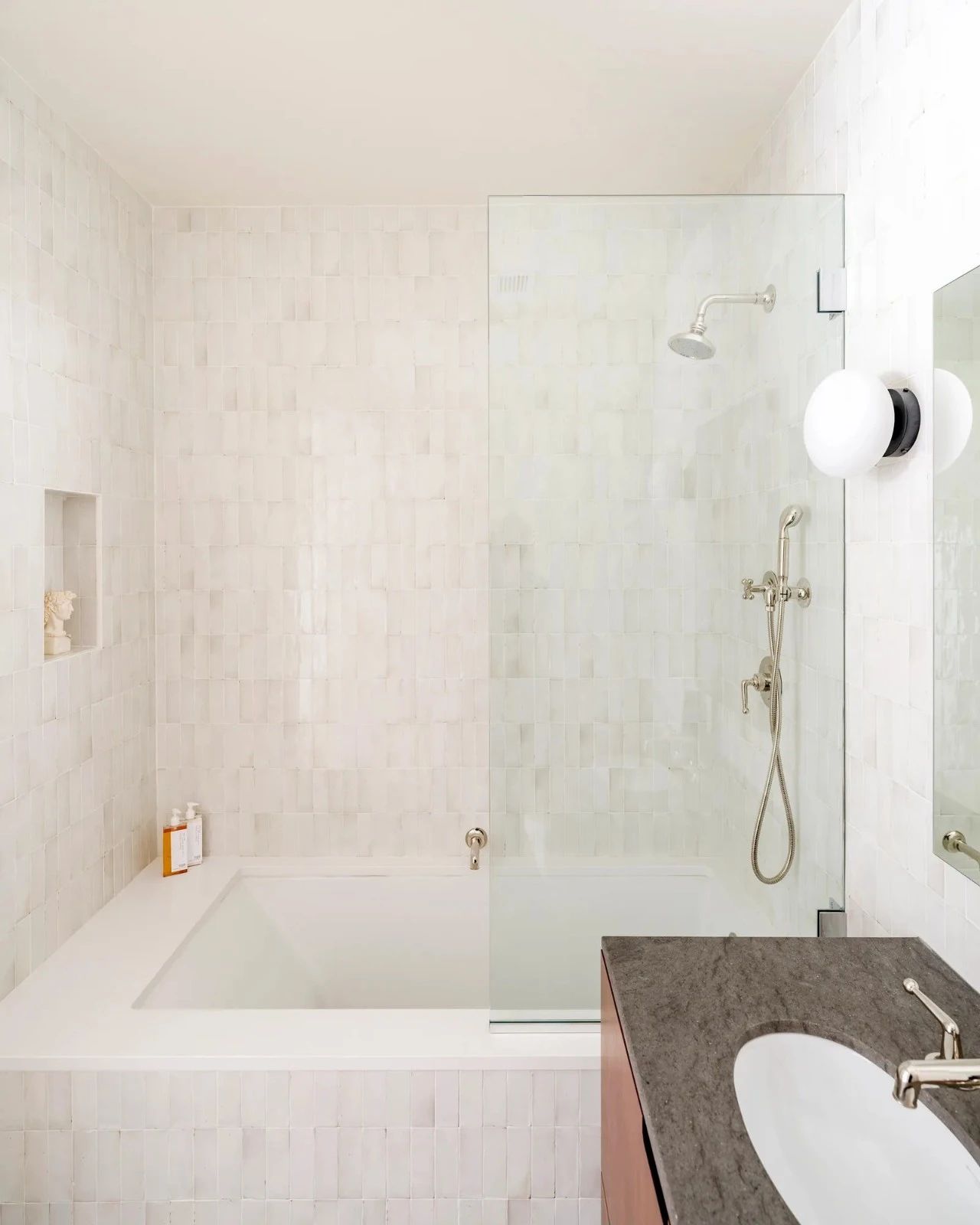 阿米蒂大街丨美国纽约丨SELMA AKKARI,RAWAN MUQADDAS-49