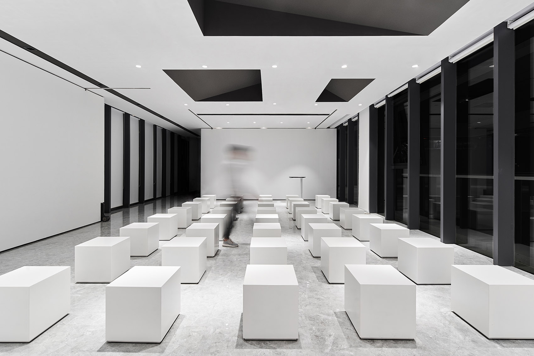 EMTEK·质量大众展厅，深圳 / 众舍空间设计-37