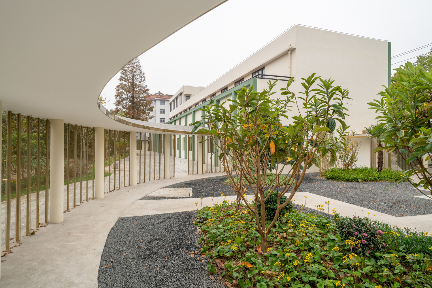 新和社区文化中心 · 绿意环绕的公共空间-25