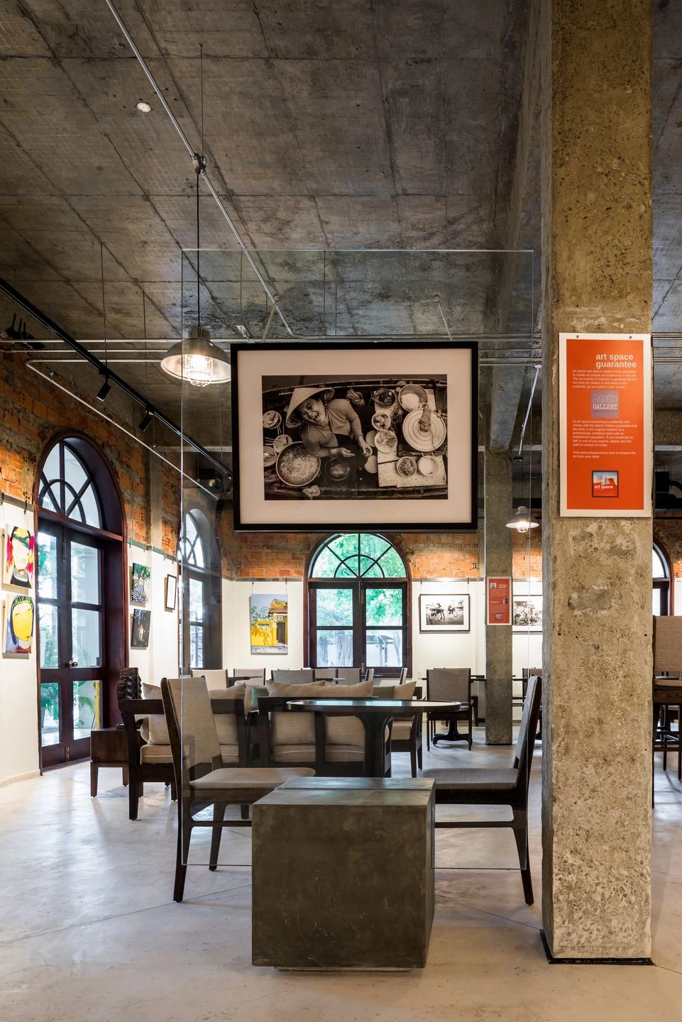 越南传统与现代的完美融合——"艺术空间"餐厅与画廊-21