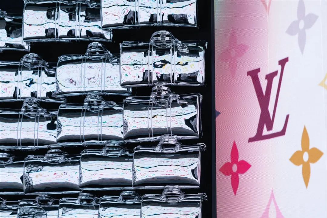 Louis Vuitton 泰国专卖店之梦幻之旅丨泰国曼谷丨OMA-59