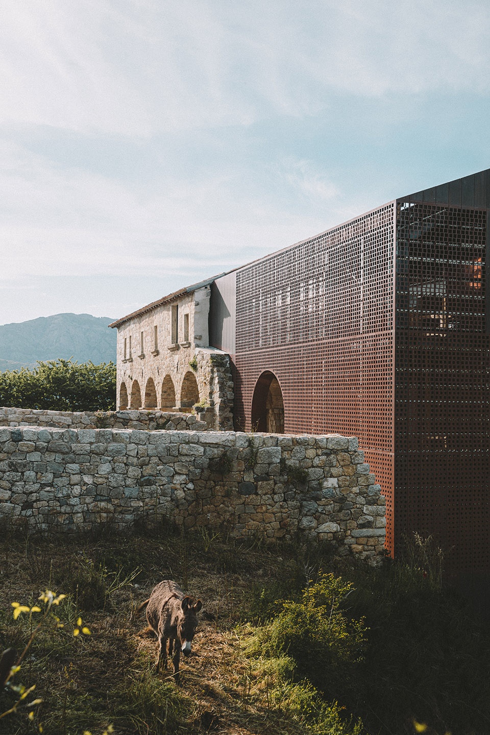 科西嘉岛修道院改造 | 历史与现代的完美融合-31