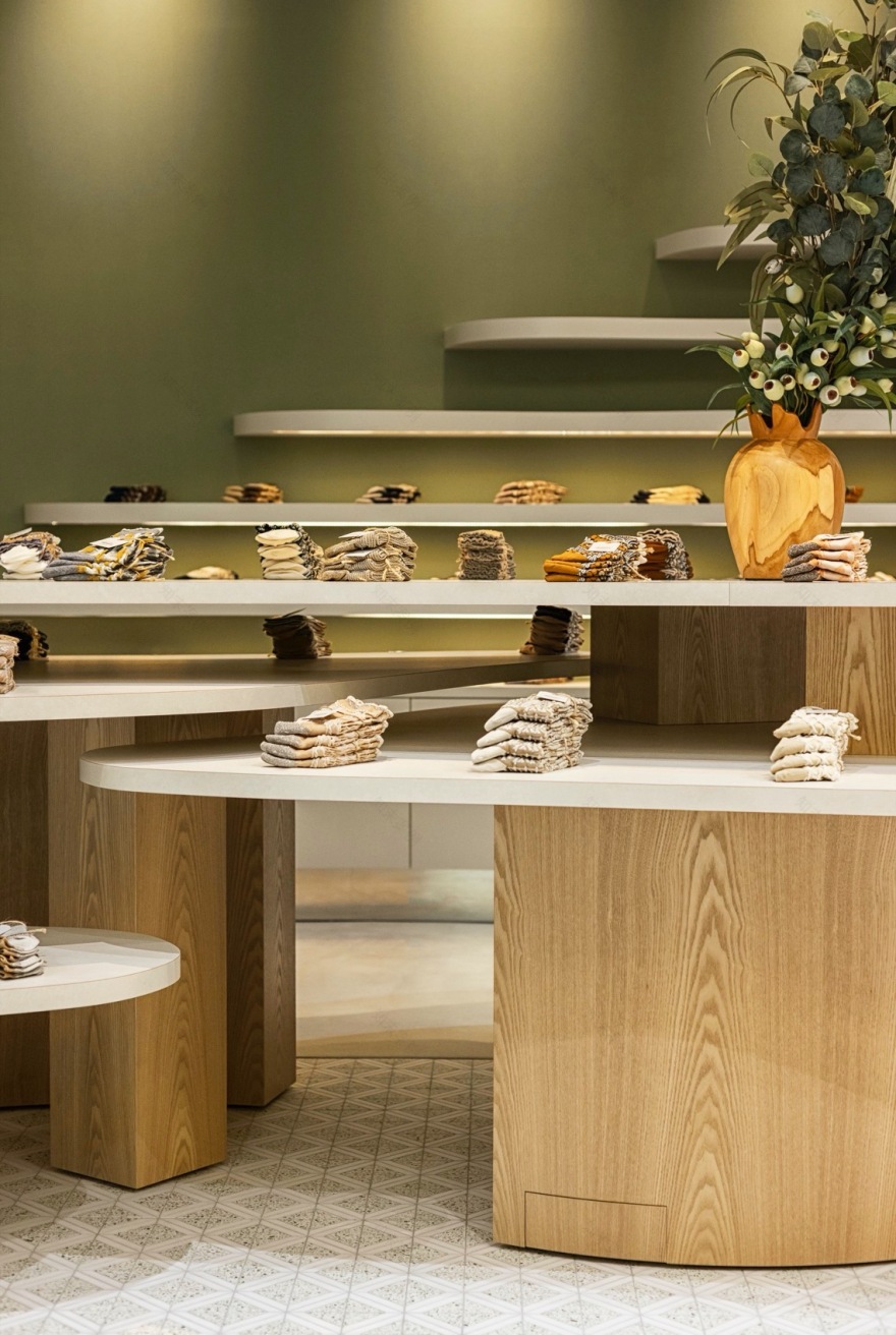 Potec名古屋中日大楼店丨KAMITOPEN,设计师吉田昌弘・田丸明日香-18