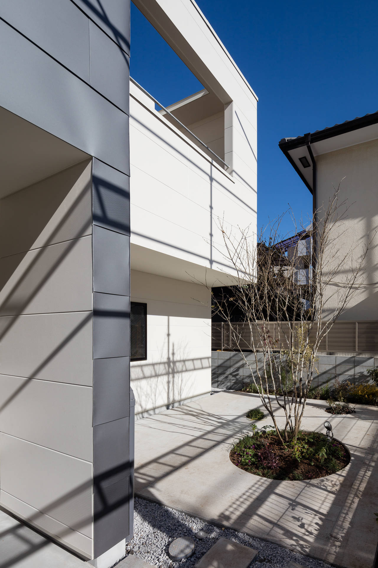 东京带露台庭院住宅 | ARCHIPLACE 的日常活动空间设计-4