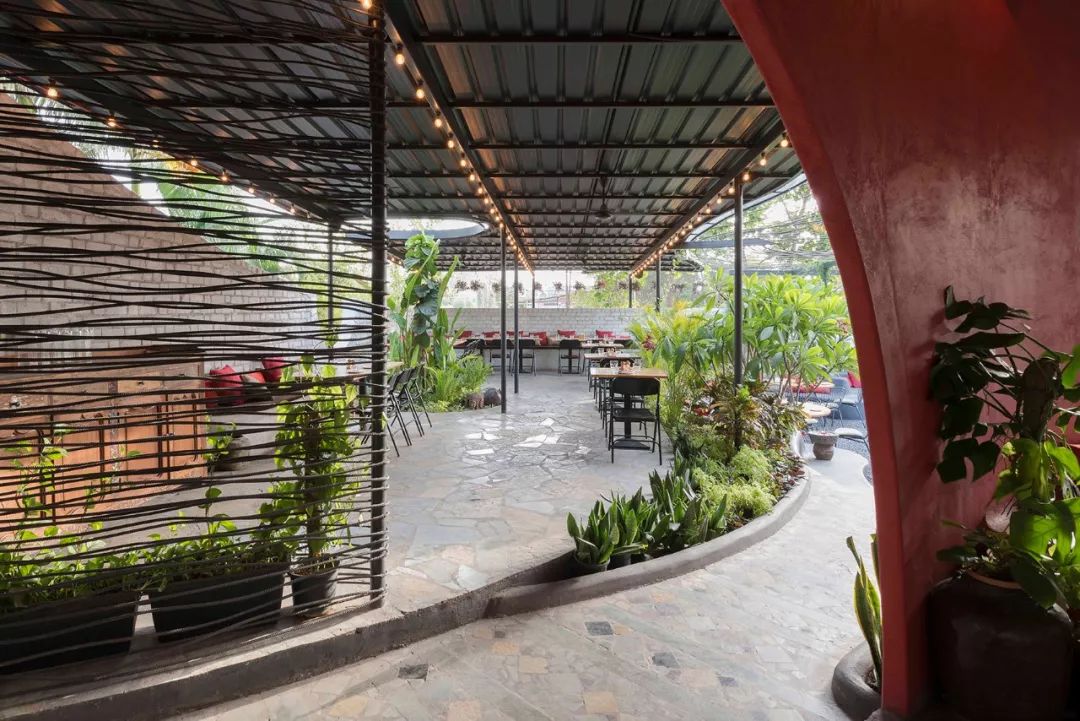 想想它 / 考虑一下它丨印度-24