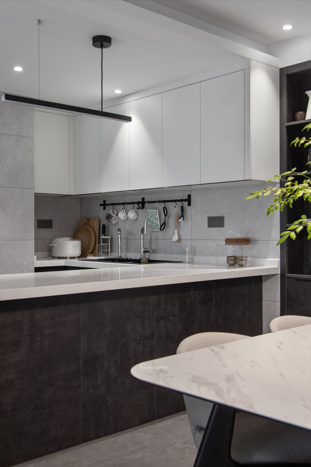 空间“减法”·克制之处找寻温馨归宿丨紫苹果装饰-35