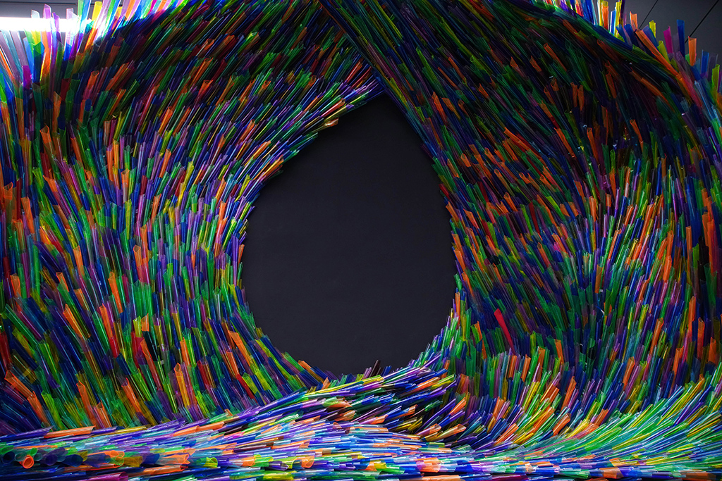 重生之孔雀·传统民间工艺与当代艺术的碰撞-13