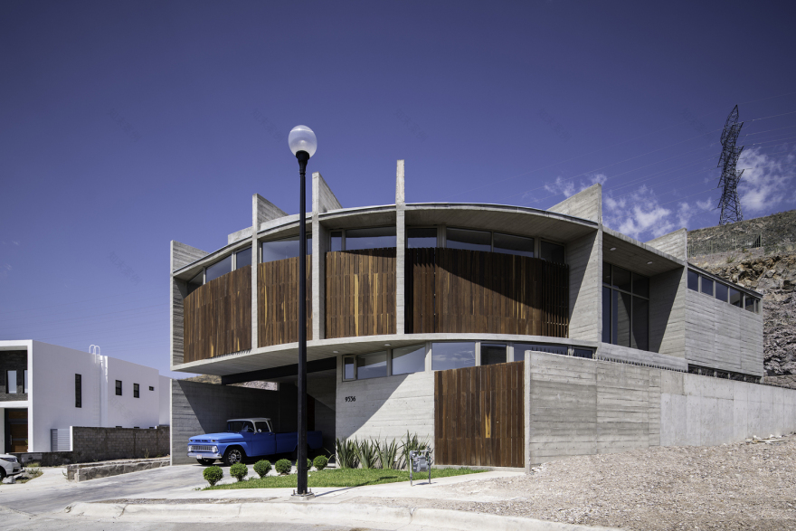 弧形视界 · 墨西哥 MV House 的多面景观设计-13