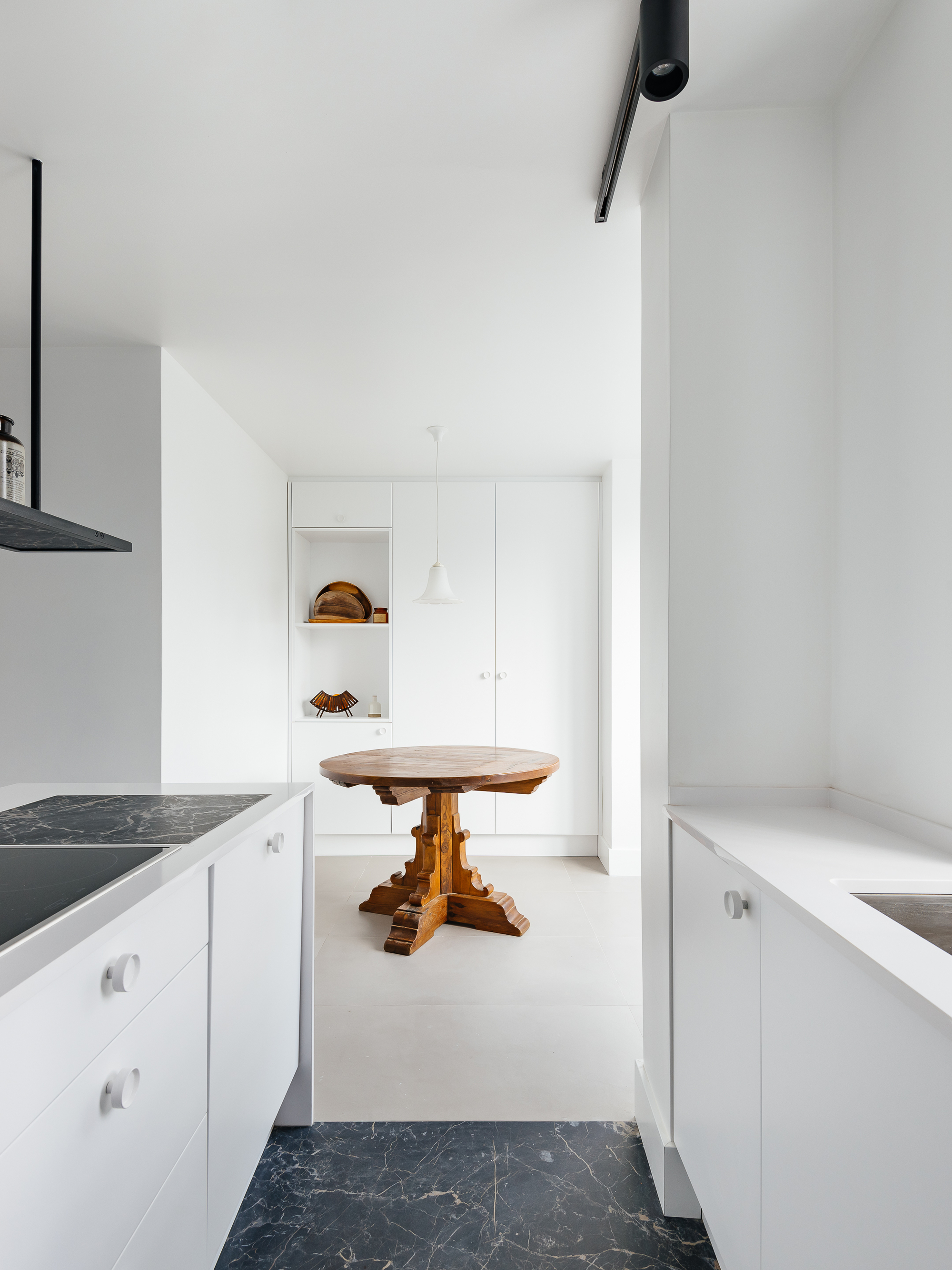 重生之公寓设计 | 拆除墙壁,引入自然光-9