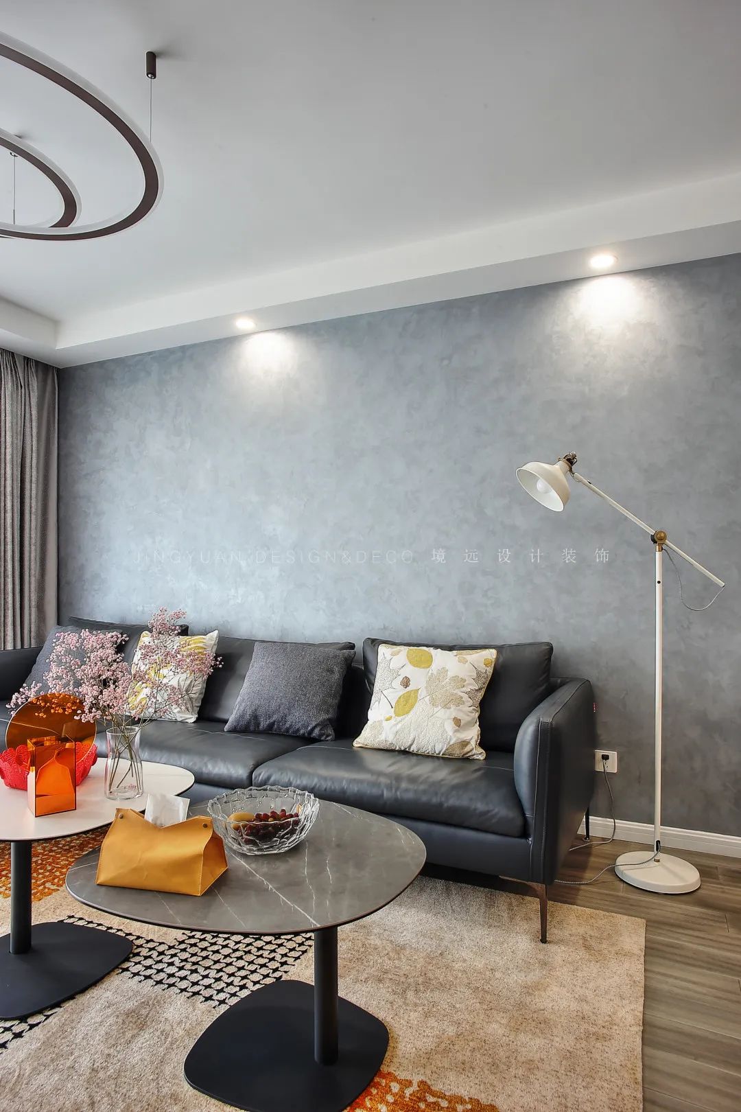 境远装饰 | 90 平现代黑白灰二居室，个性舒适空间-3