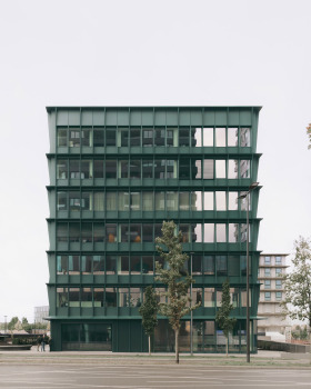 新办公楼,卢森堡丨Bureaux Andrew Phillips