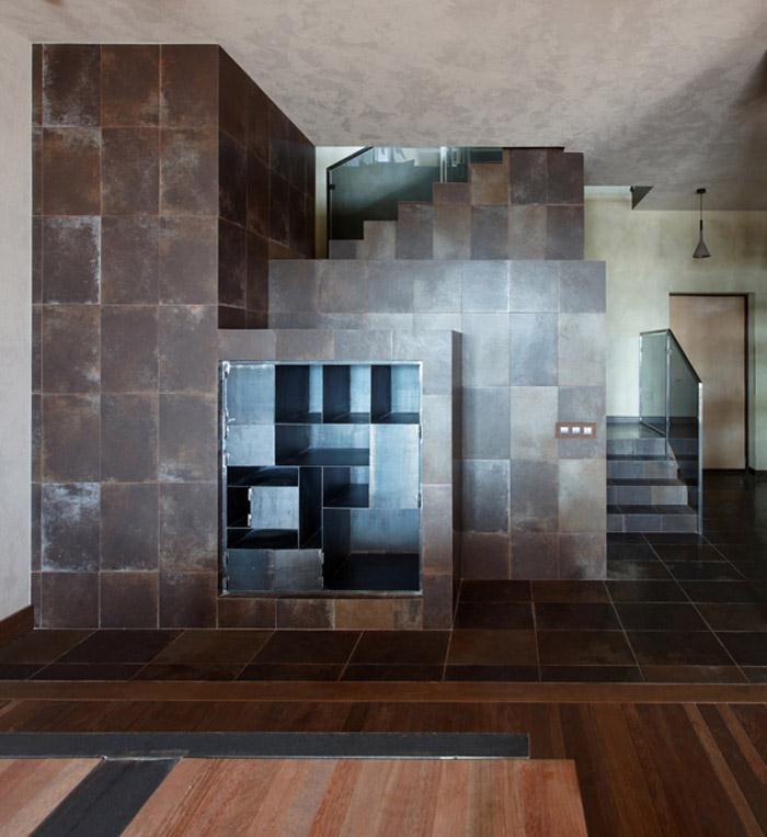 俄罗斯 18 层顶层公寓,多层次空间与自然金属元素的创新结合-26