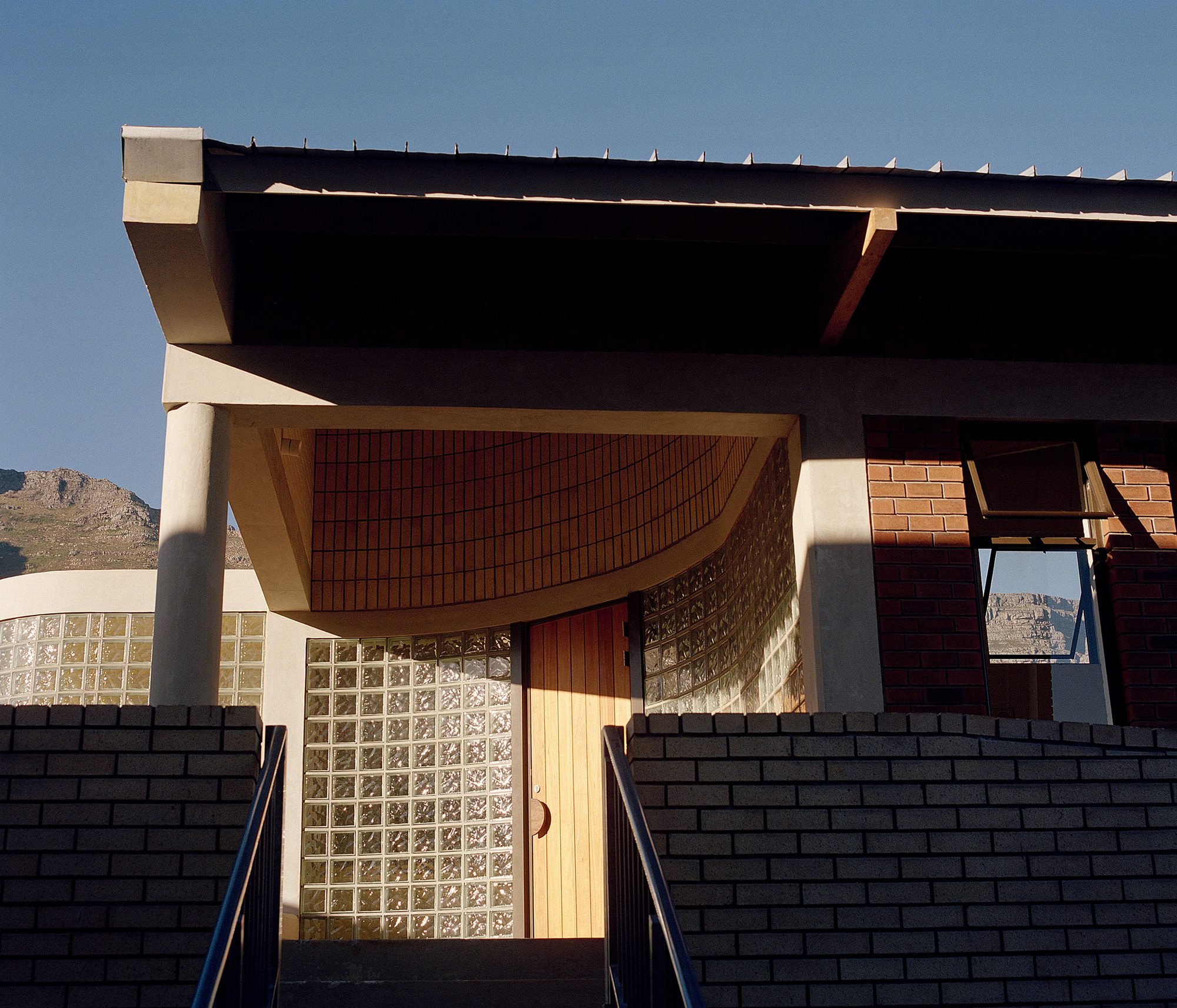 丨南非开普敦丨The MAAK-44