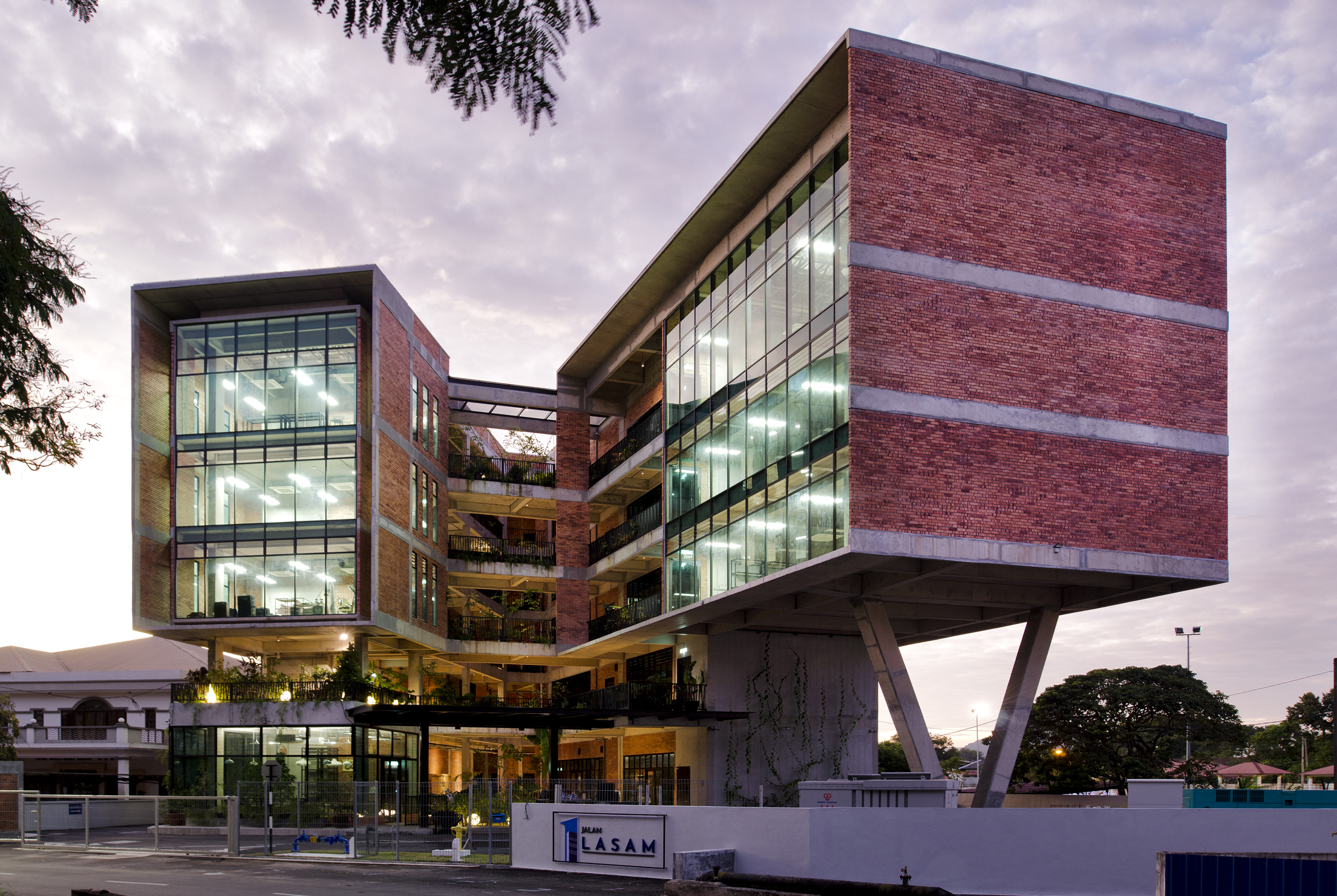 激光建筑丨马来西亚霹雳丨Kuee Architect-18