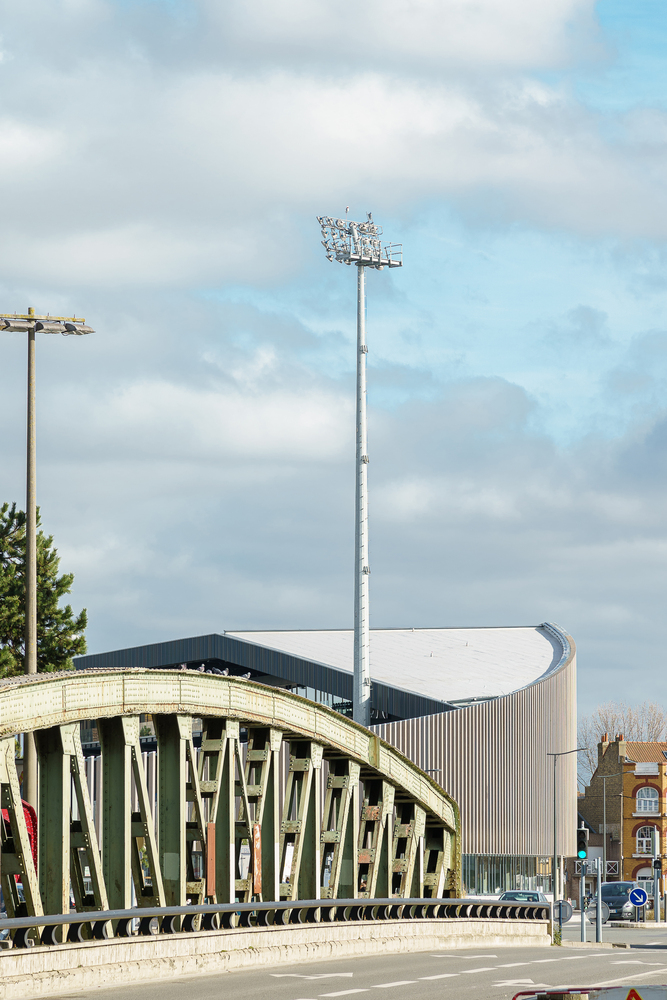 Tribut Stadium 足球场丨法国-37