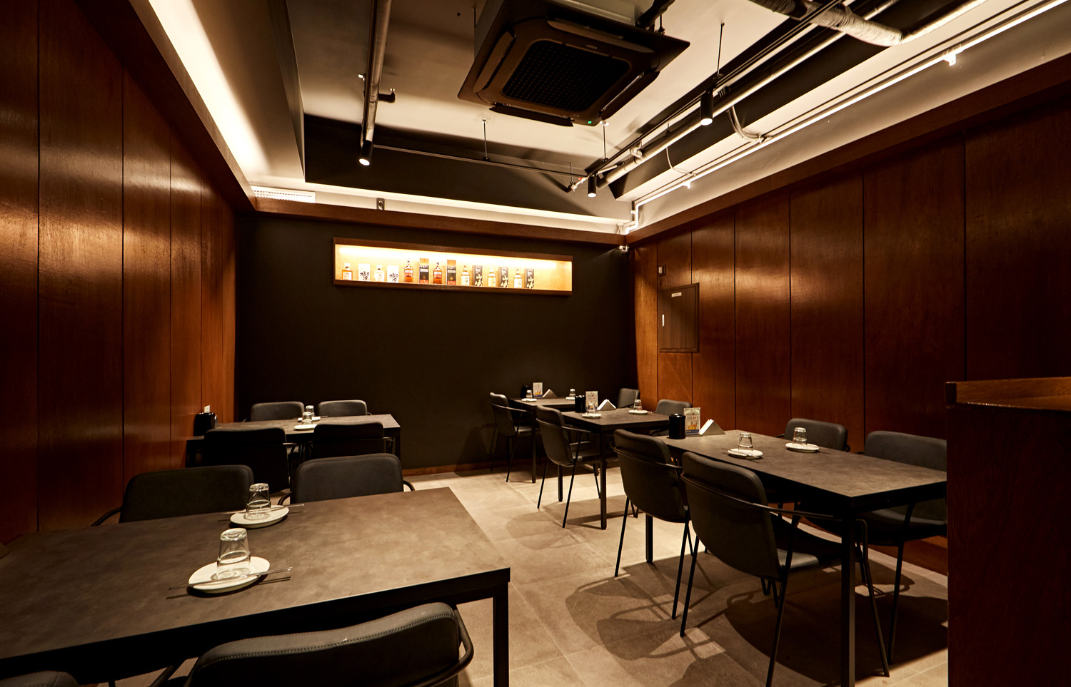 木材艺术 | 17 平米极简雅居的惊艳设计-7