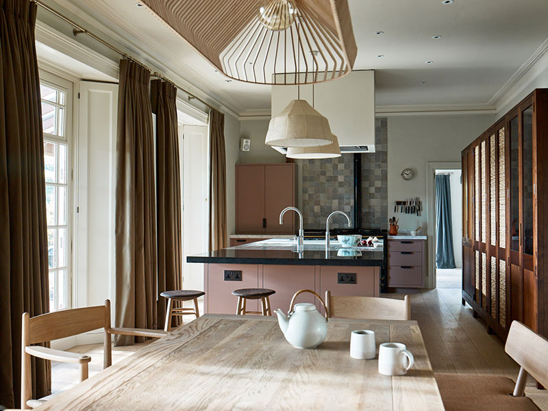 英伦乡村自然风 | Devon 郡舒适小屋设计与自然完美融合-13