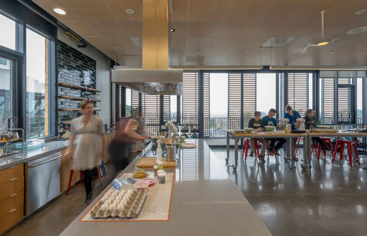 Sonoma 学院自然灵感教育中心·WRNS Studio 的绿色设计-16