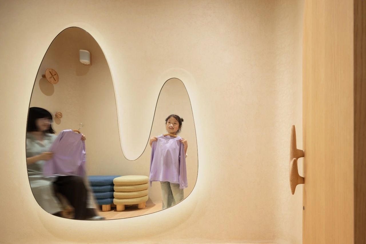 幼岚上生·新所店,服装店丨中国上海丨YDESIGN 奕檐建筑-38