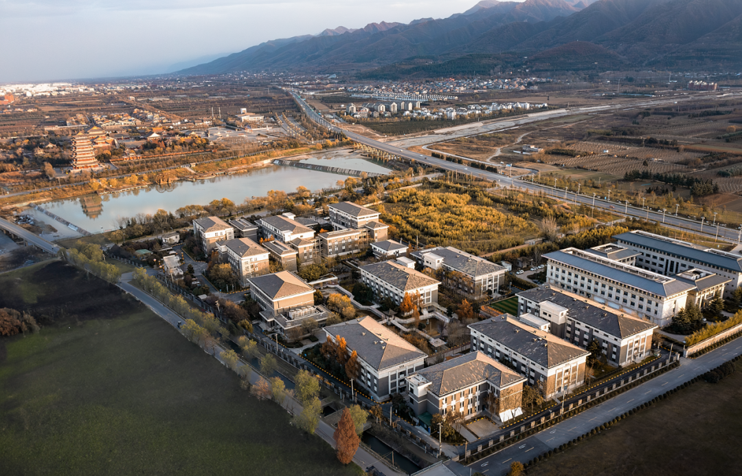 西安鹏瑞利知智照护家园丨中国西安-1